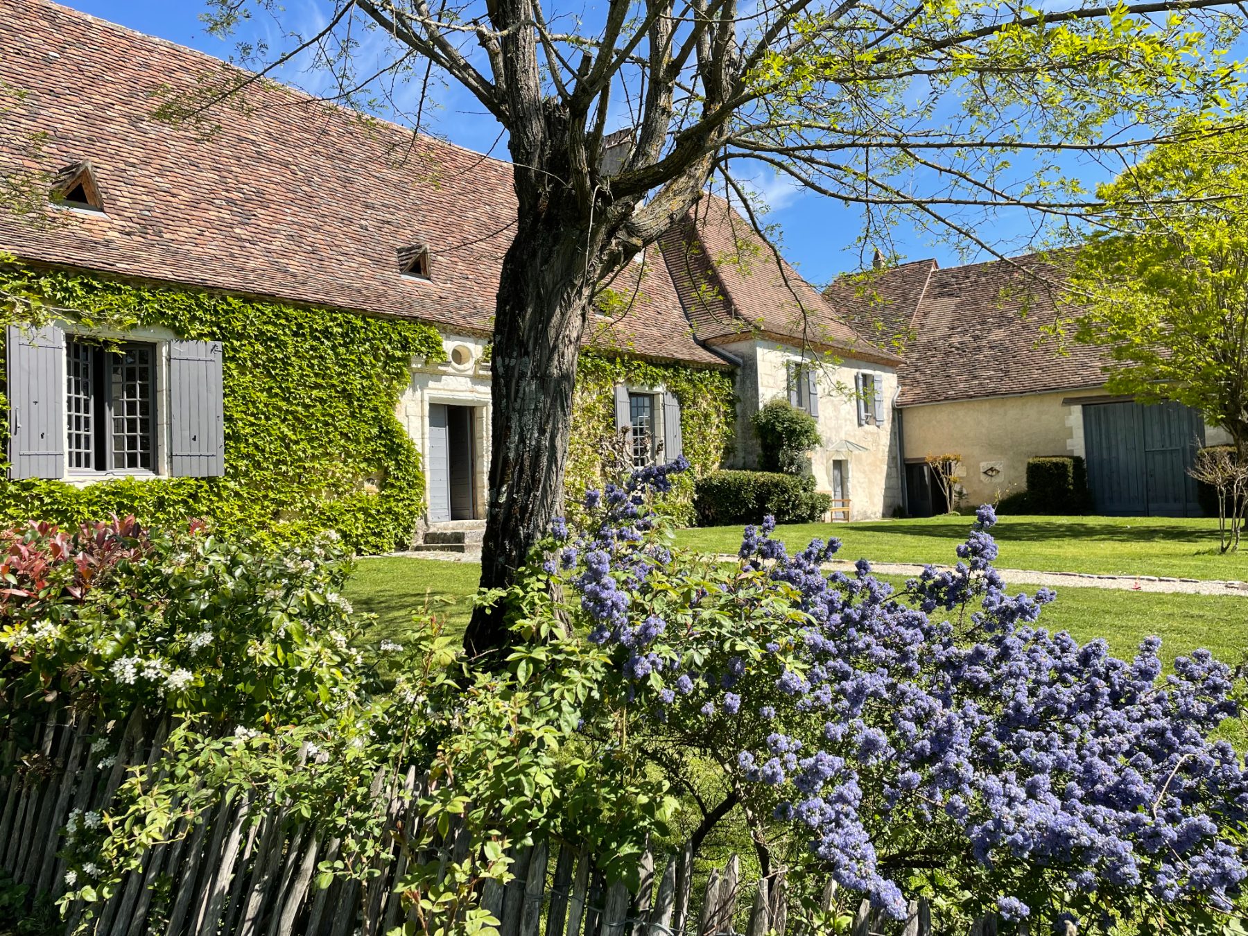 La Chartreuse de Bontemps, maison de famille périgourdine à Issac (7)